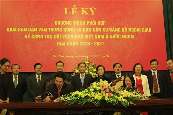 Enhancing cooperation in overseas Vietnamese affairs  - ảnh 1